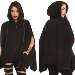 Disney Maleficent Black Hooded Cape Hot Topic S/M
